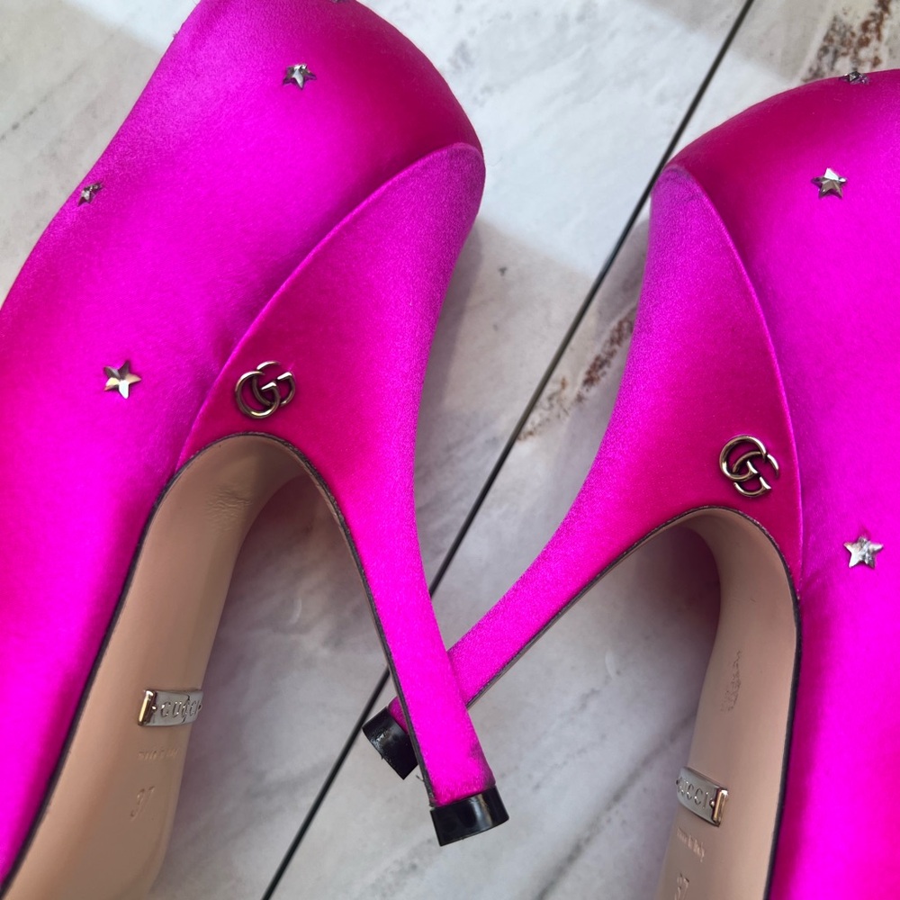Gucci Jodie Pink Fuchsia Star crystal embellished Heels with Tangerine Strap - Picture 12 of 14